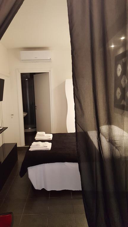 Sweet Roma Hotel ภายนอก รูปภาพ