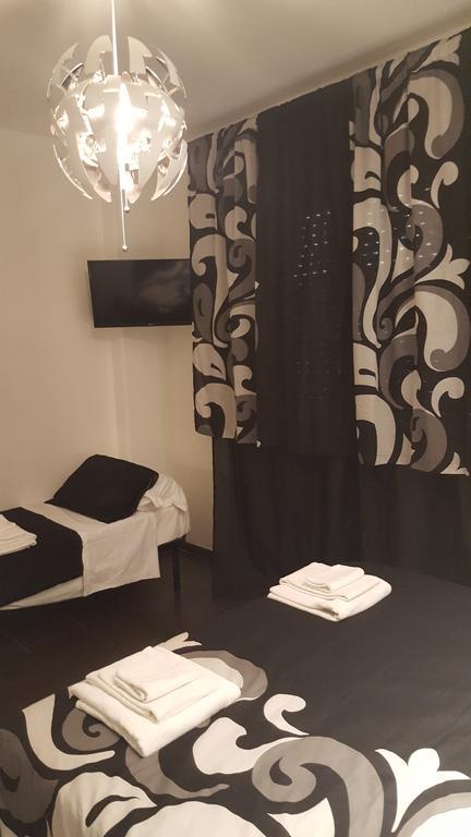 Sweet Roma Hotel ภายนอก รูปภาพ